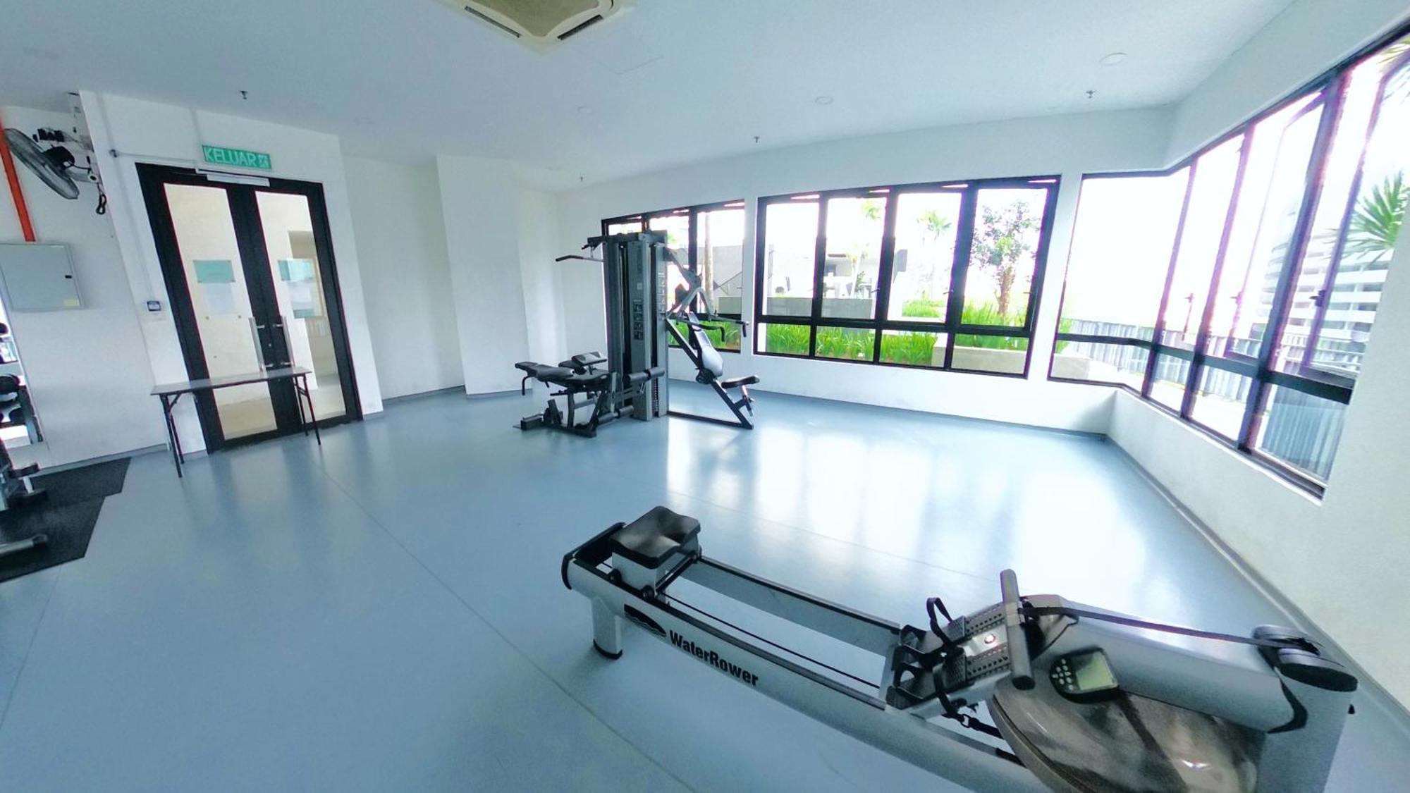 9Pax 2R2B Family Suite, I-City, I-Suite, Hyde, Beside Theme Park, Wifi 50-55" Smart Tv Shah Alam Exteriér fotografie